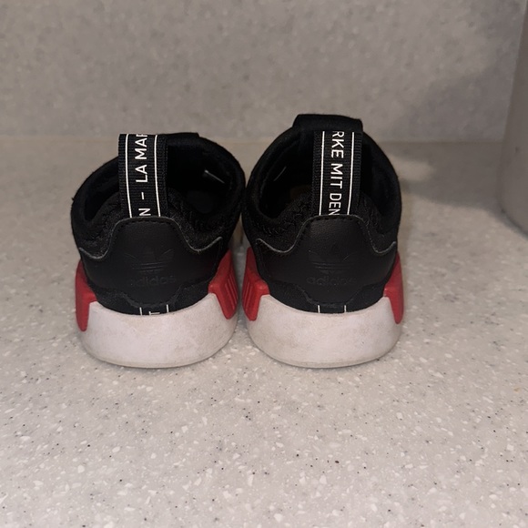 Adidas NMD R1 toddler shoes 5c - Picture 3 of 4